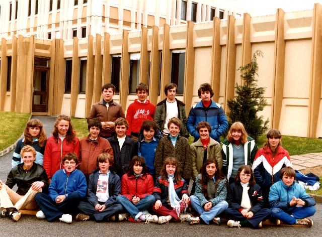 Classe Collège 5ème AB 1980-81