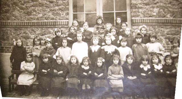 Classe Primaire filles 1921-22-3