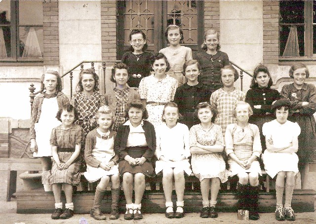 Classe Primaire filles 1944-45