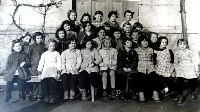Classe Primaire filles CE1 1952-53