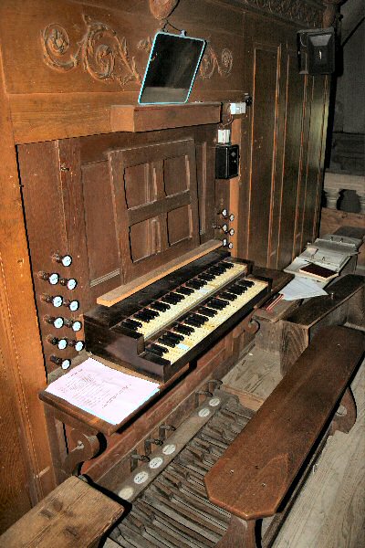 La console de l'orgue.