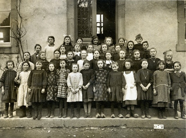 Classe Primaire filles 1923-24